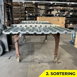 Trapez MVP 21 Perforeret - 2. sortering - 27 stk. af 3500 mm - Mrkegrn - 97,8 m&sup2;