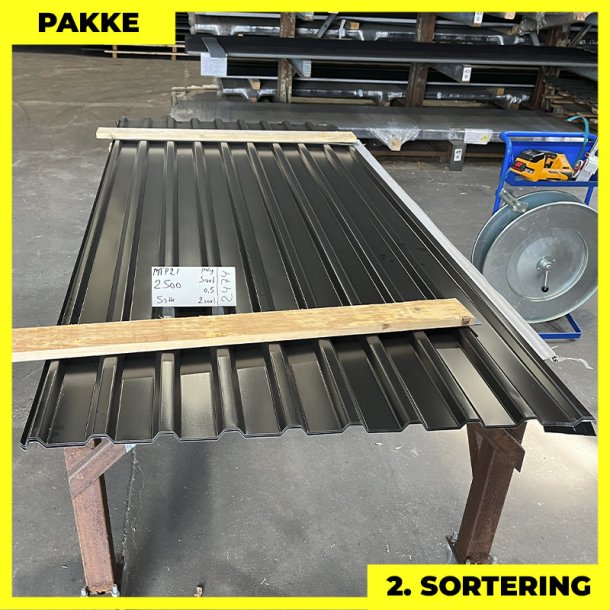Trapezplade MTP 21 - 2. sortering - 5 stk. af 2500 mm - Sort - 12,9 m