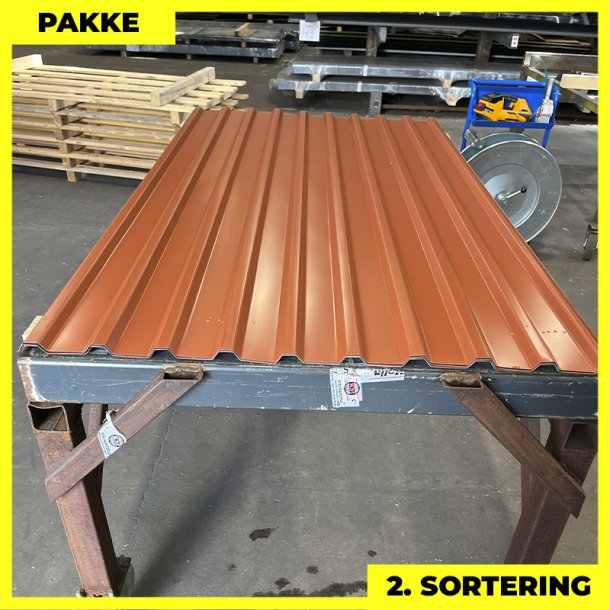 Trapez MTP 21 - 2. sortering - 4 stk. af 2000 mm - Teglrd - 8,2 m