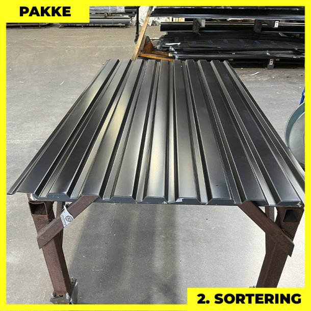 Trapezplade MVP 21 - 2. sortering - 8 stk. af 2250 mm - Sort - 18,6 m