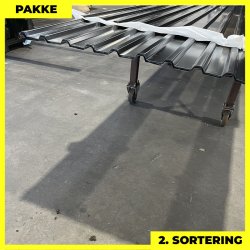 Trapezplade MTP 21 - 2. sortering - 8 stk. af 4350-4895 mm - Sort - 39,4 m&sup2;