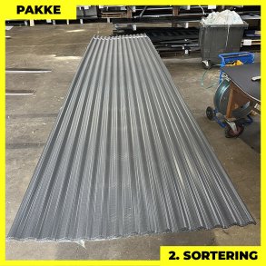 Sinus 18 Perforeret - 2. sortering - 23 stk. af 4720-5315 mm - Antracitgr - 126,9 m²